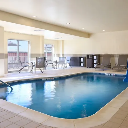 Fairfield Inn And Suites By Marriott Winchester-3