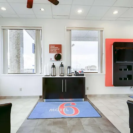 Motel 6-Colby, Ks-3
