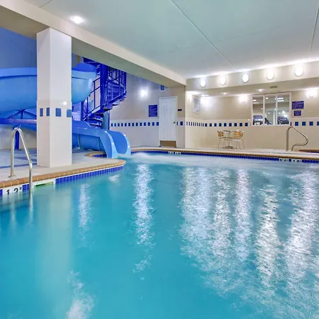 Holiday Inn Express & Suites - Dickinson By Ihg-3