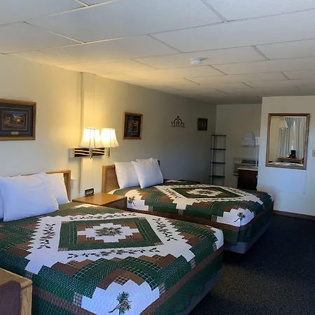 Chief Motel-3