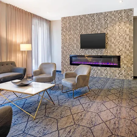 Quality Inn Centre-Ville-3