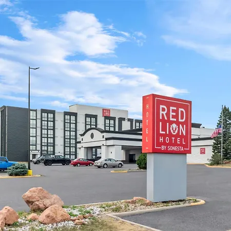 Red Lion Hotel & Conference Center Cheyenne-3