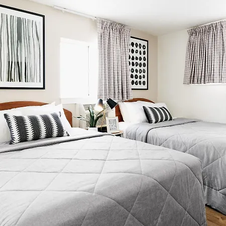 Intown Suites Extended Stay Houston Tx - Highway 6-3
