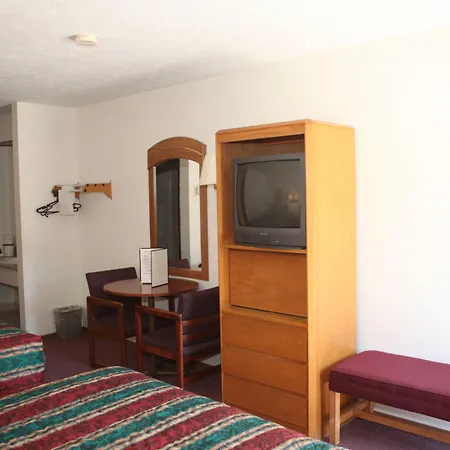 Usa Inns Of America-3