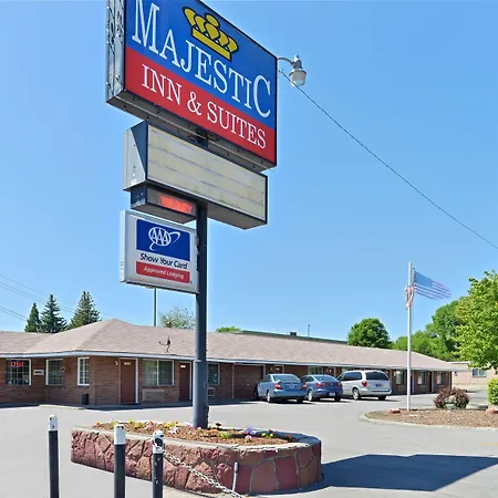 Majestic Inn & Suites-3