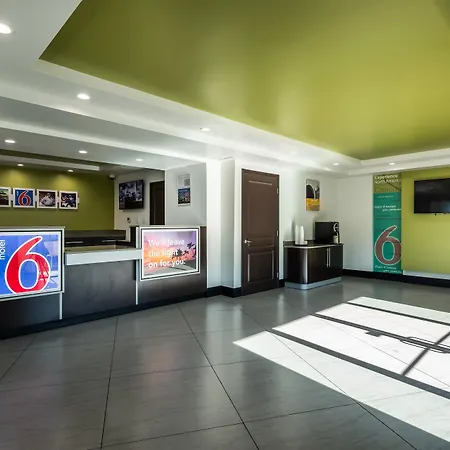 Motel 6-Canoga Park, Ca-3