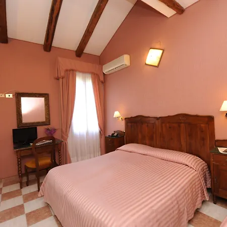 Hotel Villa Rosa-2