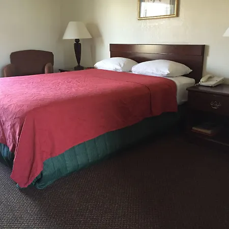 Red Carpet Inn Chambersburg-2