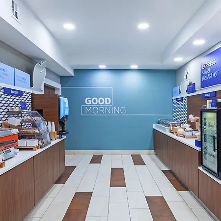 Holiday Inn Express New Orleans East By Ihg-3