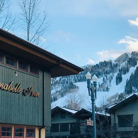 Annabelle Inn-3