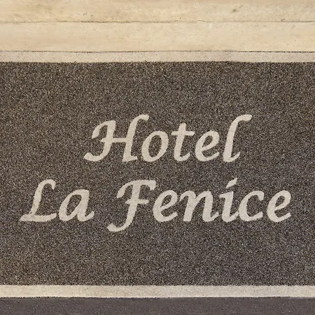 Hotel La Fenice-3
