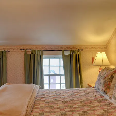 Melville House Newport-3
