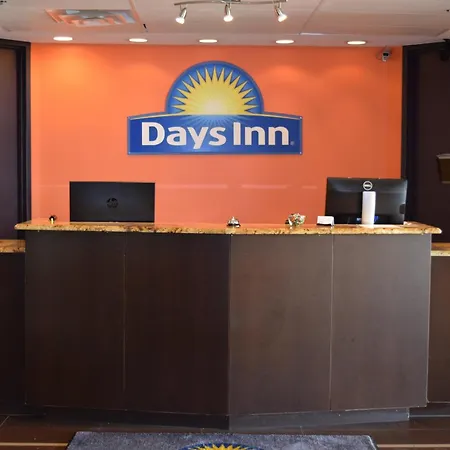 Days Inn By Wyndham Sherman-3