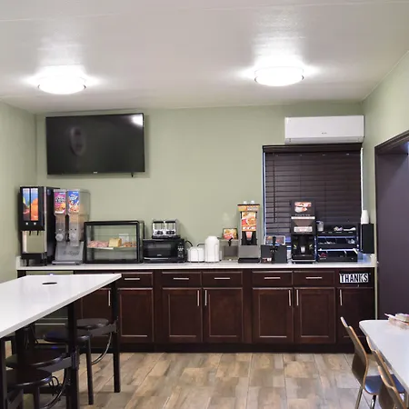 Super 8 By Wyndham Raleigh Downtown-3