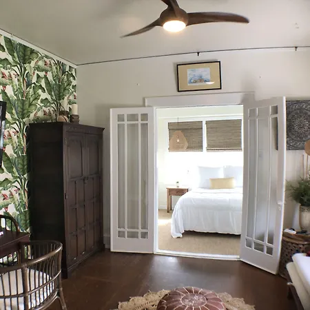 Avenue O Bed And Breakfast-2