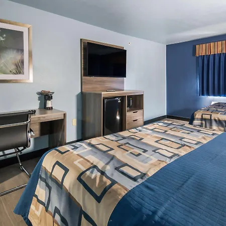 Rodeway Inn Carrollton I-35E-2