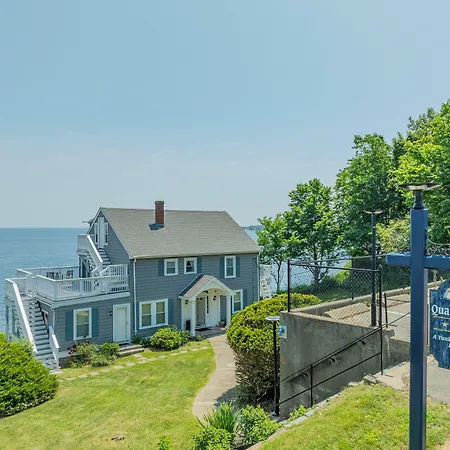 Yankee Clipper Inn-3