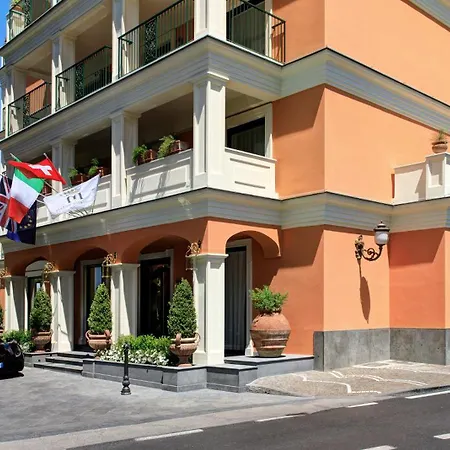 Grand Hotel Royal-3