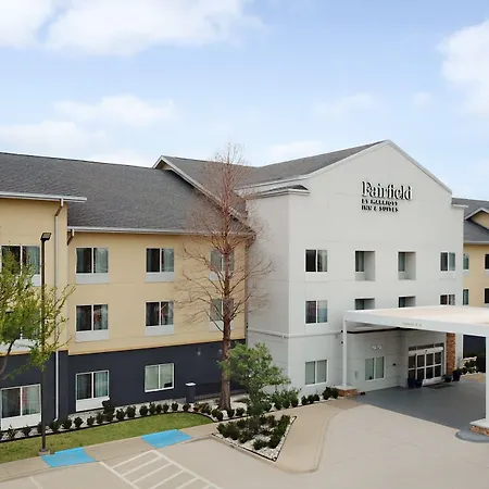 Fairfield Inn & Suites Denton-3