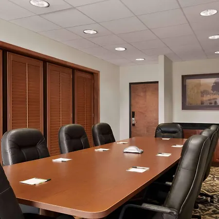 Wingate By Wyndham Bentonville-3