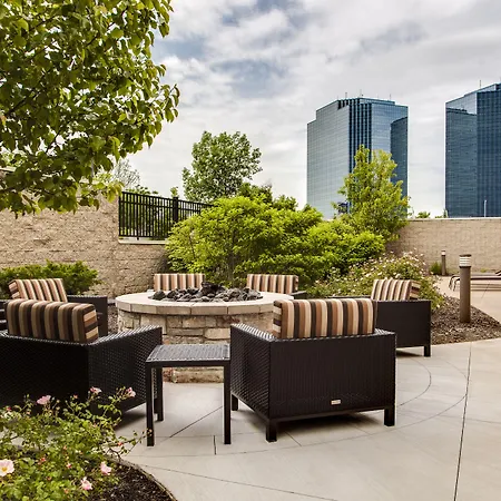 Courtyard By Marriott Chicago Schaumburg/Woodfield Mall-3