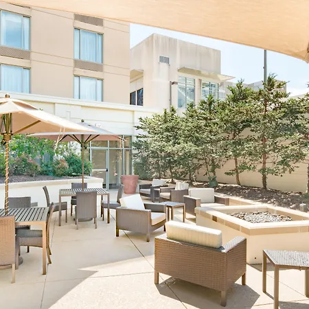 Courtyard By Marriott Silver Spring Downtown-3