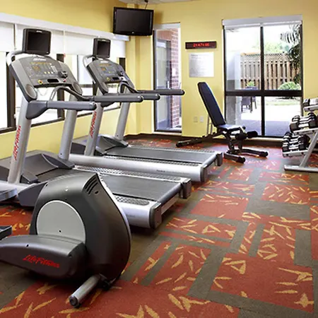Courtyard By Marriott Akron Stow-2