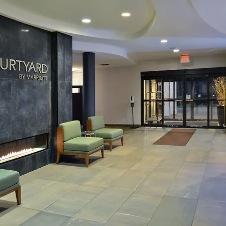 Courtyard By Marriott Harrisburg Hershey-3