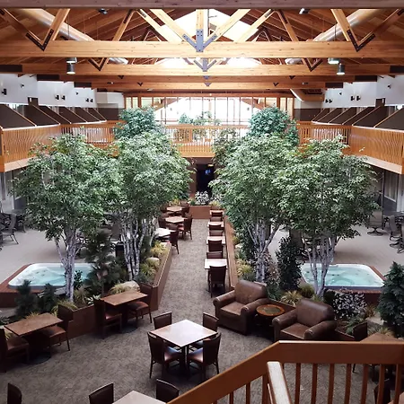 C'Mon Inn & Suites Fargo-2