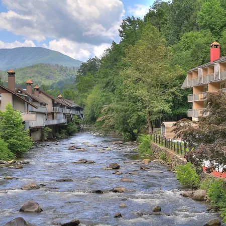 Gatlinburg River Inn-2