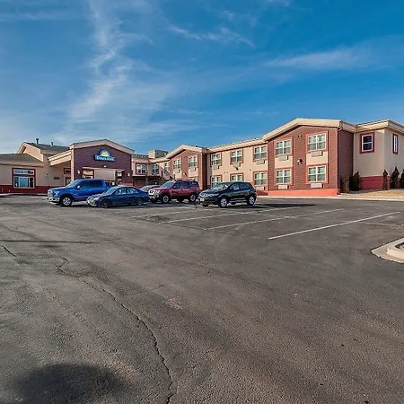 Days Inn By Wyndham Manitou Springs-2