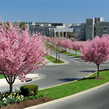The Inn At Virginia Tech - On Campus-2