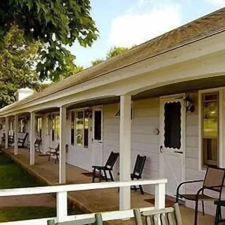 West Road Motel-3