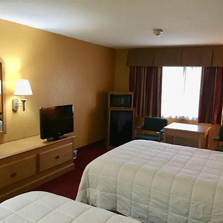 Parkfield Inn - Clinton-3