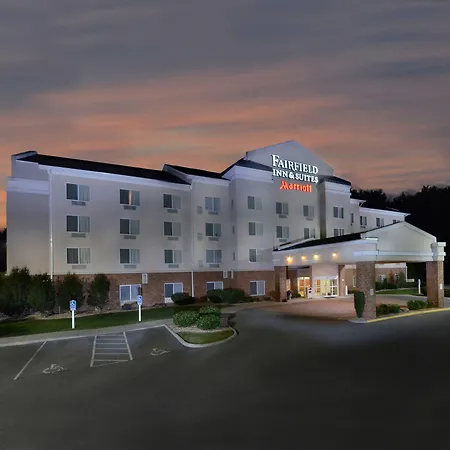 Fairfield Inn & Suites Roanoke Hollins/I-81-3