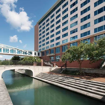 Embassy Suites Huntsville-2