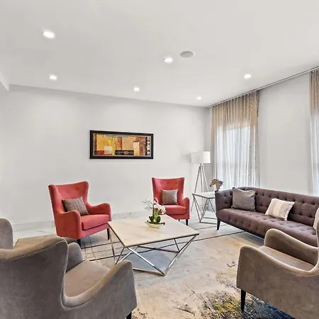 Best Western Plus Montreal East-2