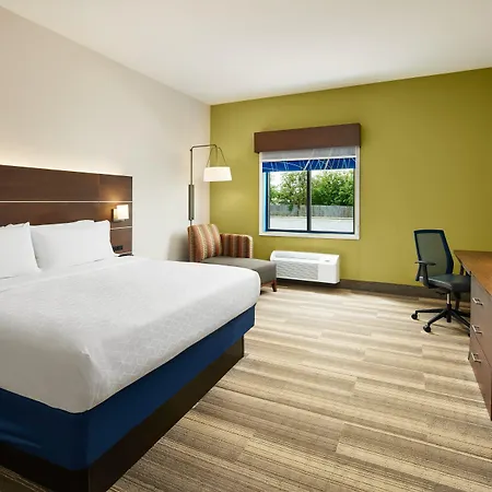 Holiday Inn Express Hotel & Suites Panama City-Tyndall-3