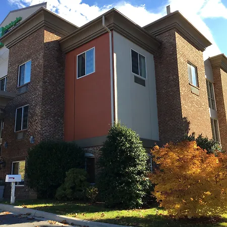 Holiday Inn Express Hotel & Suites Cherokee-Casino By Ihg-3