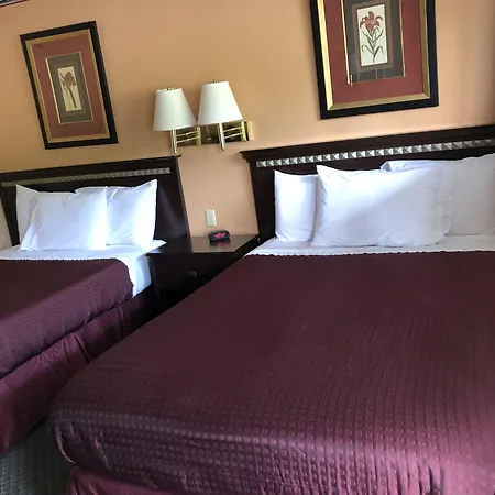 Hometown Inn-3