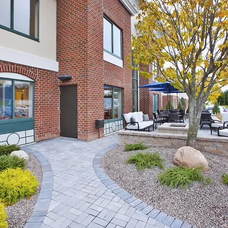 Holiday Inn Express Rochester-Victor By Ihg-3