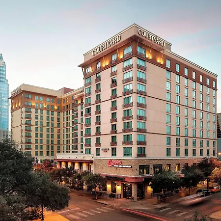Courtyard Austin Downtown/Convention Center-3