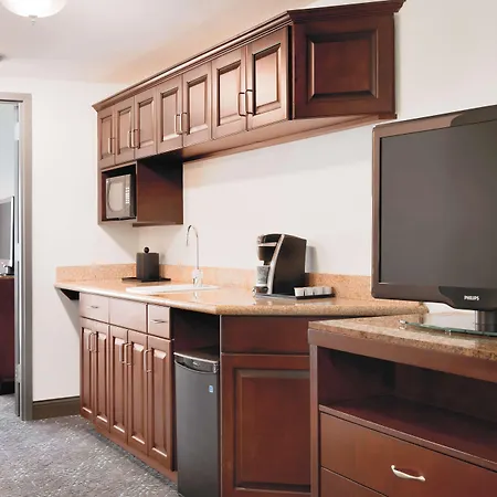 Hilton Garden Inn Worcester-3