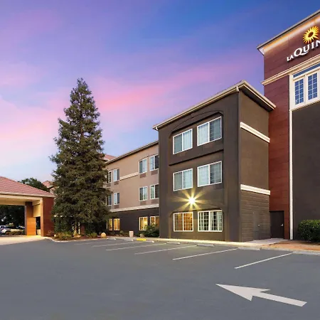 La Quinta By Wyndham Bakersfield North-2
