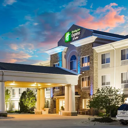 Holiday Inn Express & Suites Bellevue -Omaha Area- By Ihg-3