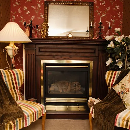 Woodstock Inn Bed & Breakfast-3