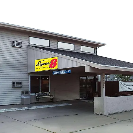 Super 8 By Wyndham Grand Island-2