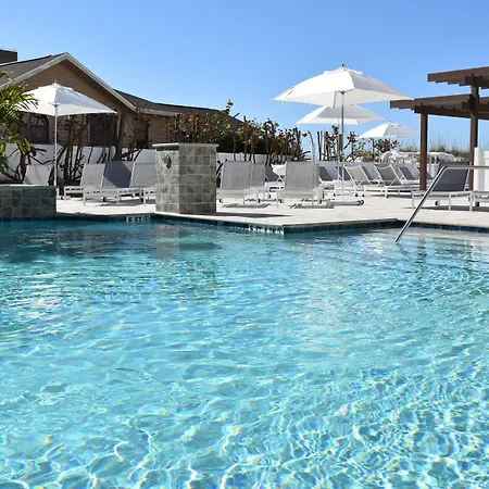 Barefoot Beach Club-2