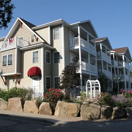 Bar Harbor Manor-3