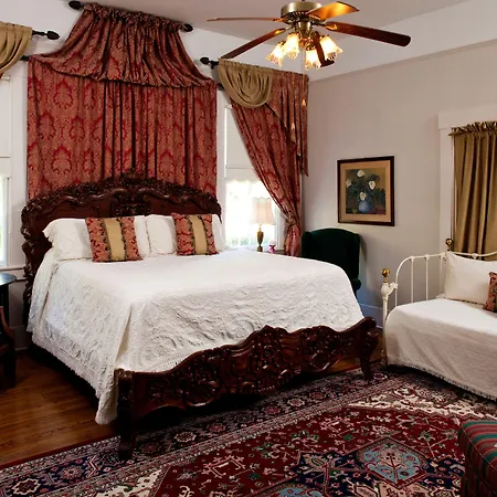 Devereaux Shields House-2